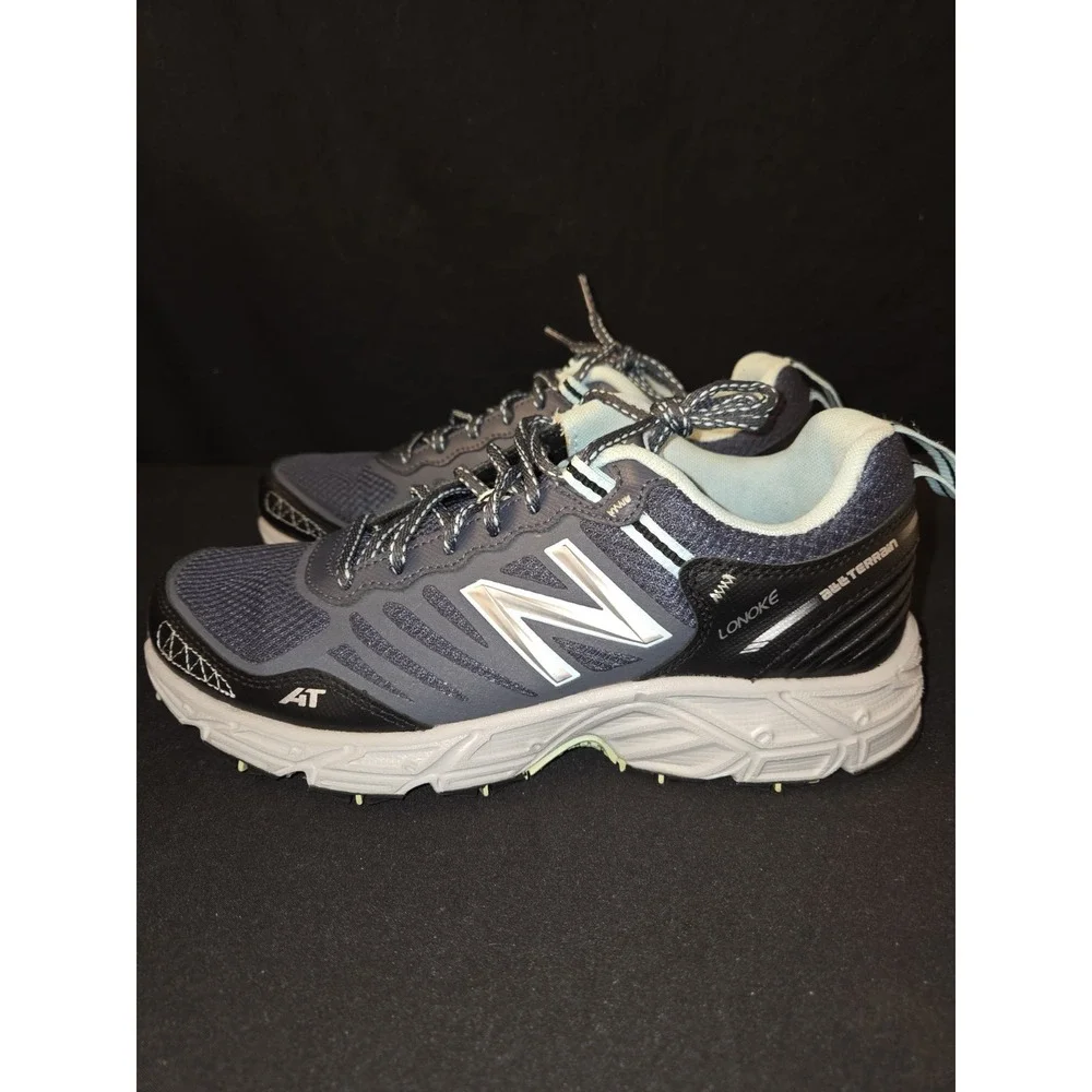 New Balance Lonoke‎ All Terrain Womens 9.5